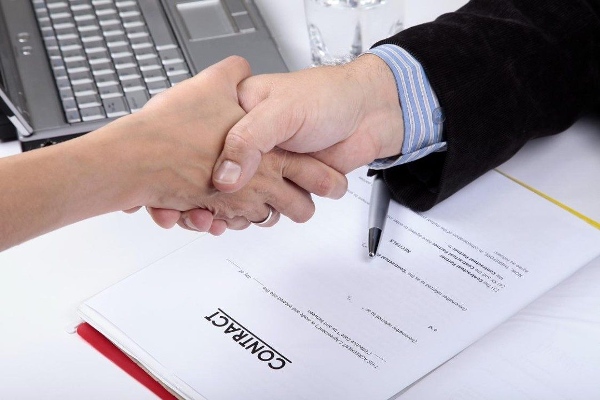 Hợp đồng cho thuê tài chính là hợp đồng có điều kiện