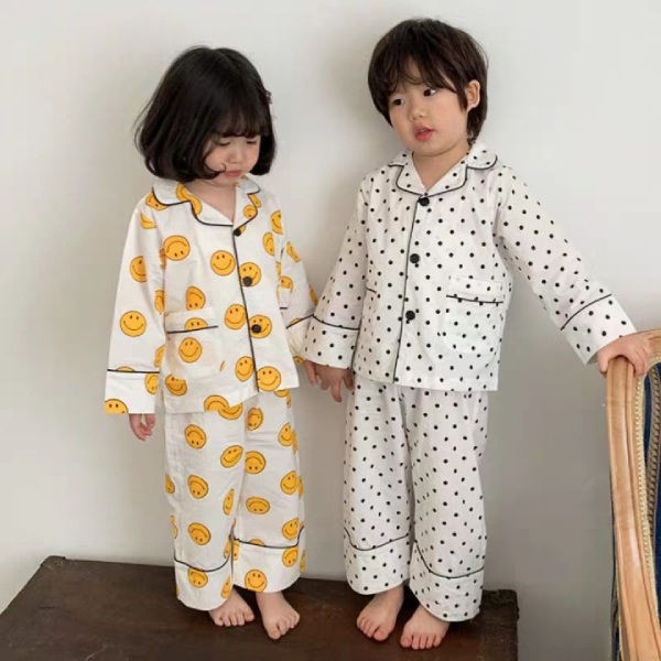 Mua bộ pijama cho bé ở đâu?