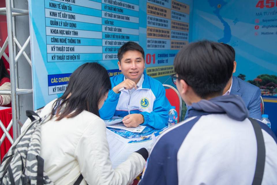 Các tổ hợp môn phù hợp cho xét tuyển đại học