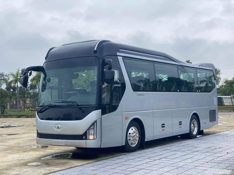 Xe 29 chỗ ngồi rộng rãi