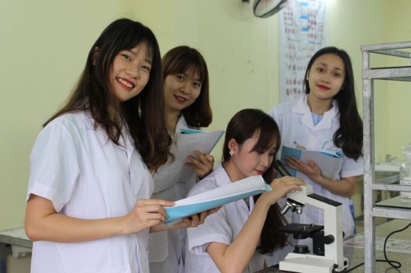 Sau khi học cao đẳng, học sinh có thể đi làm ngay hoặc học liên thông khi cần.