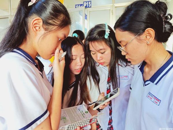Ưu tiên hình thức chọn nghề phù hợp