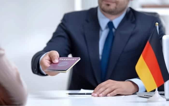 Thủ tục xin visa Đức thăm thân tại Việt Nam
