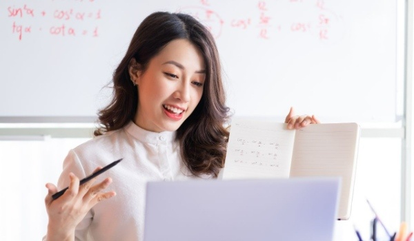 Cách chọn ngành phù hợp với nữ