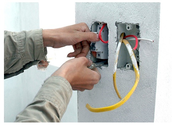 Hướng dẫn cách kiểm tra dây điện bị chập đơn giản, dễ thực hiện