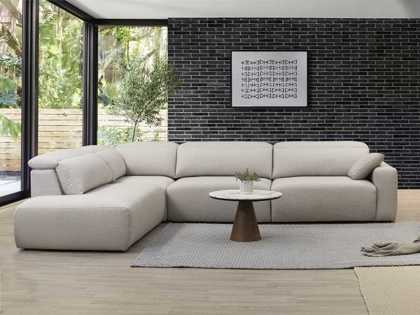 Chọn hướng đặt bàn ghế tốt