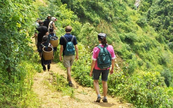 Du lịch Trekking
