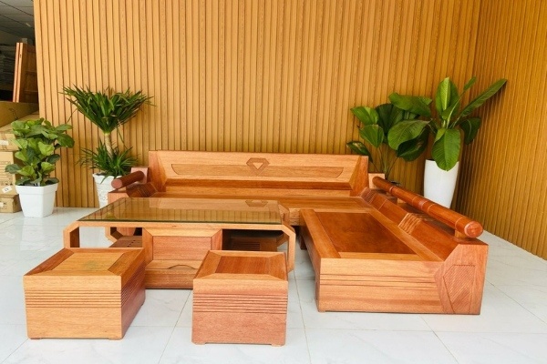 Kê bàn ghế chữ L