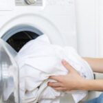 Tham khảo bí quyết để quần áo luôn thơm như mới giặt cả ngày dài