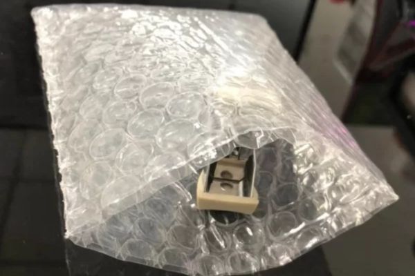 Bao bì xốp khí nhiều lớp chống va đập và chống ẩm vượt trội