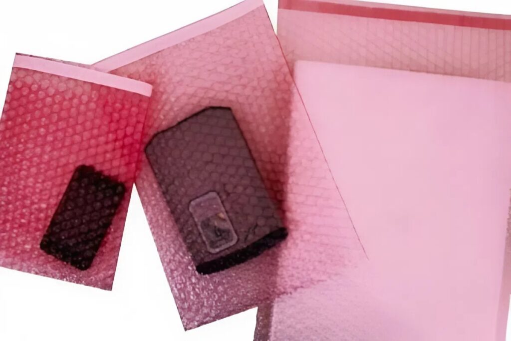 Túi xốp hơi chống tĩnh điện giúp giảm thiểu hỏng hóc linh kiện nhạy cảm