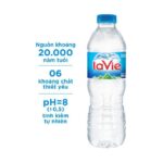 Nước khoáng Lavie có pH từ 7.0-8.5, an toàn, thanh khiết, phù hợp cho mọi nhu cầu uống hàng ngày