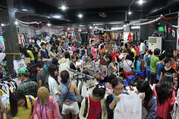 Hội Chợ Hello Weekend Là Gì? Sức Hút Từ Mô Hình Chợ Cuối Tuần