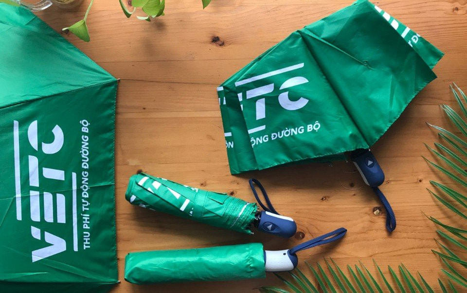 Dù quà tặng doanh nghiệp linh hoạt, dễ cá nhân hóa, tăng nhận diện