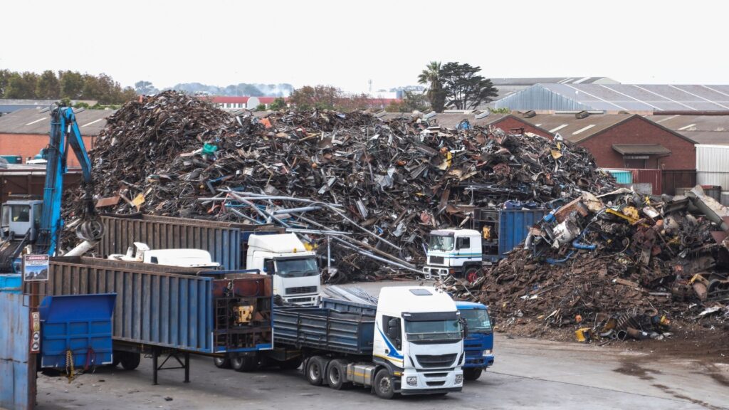 Thu mua phế liệu tận nơi